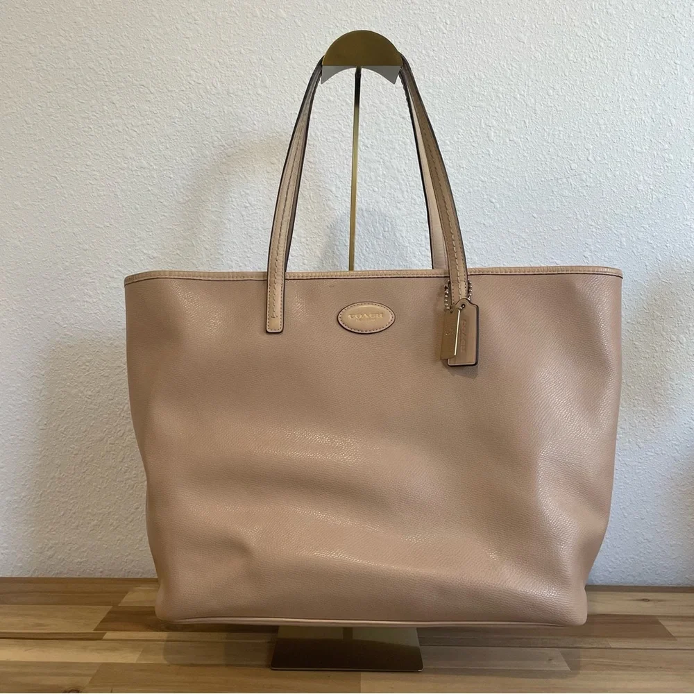 Coach Beige Nude Leather Park Metro Tote